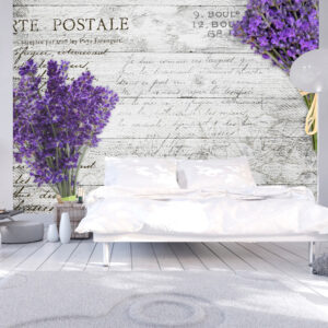 ARTGEIST - Fototapet med lavendel på baggrund af gammelt træ - Flere størrelser 250x175