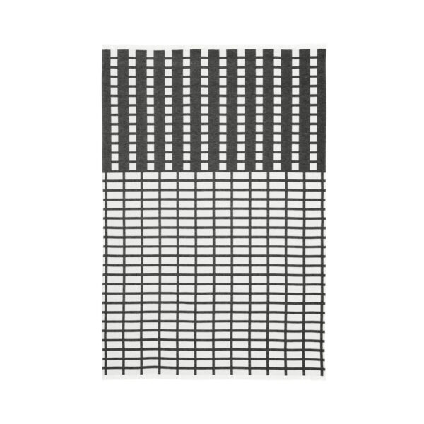KRISTINA DAM STUDIO Contemporary plaid - offwhite og sort bomuld (180x130)